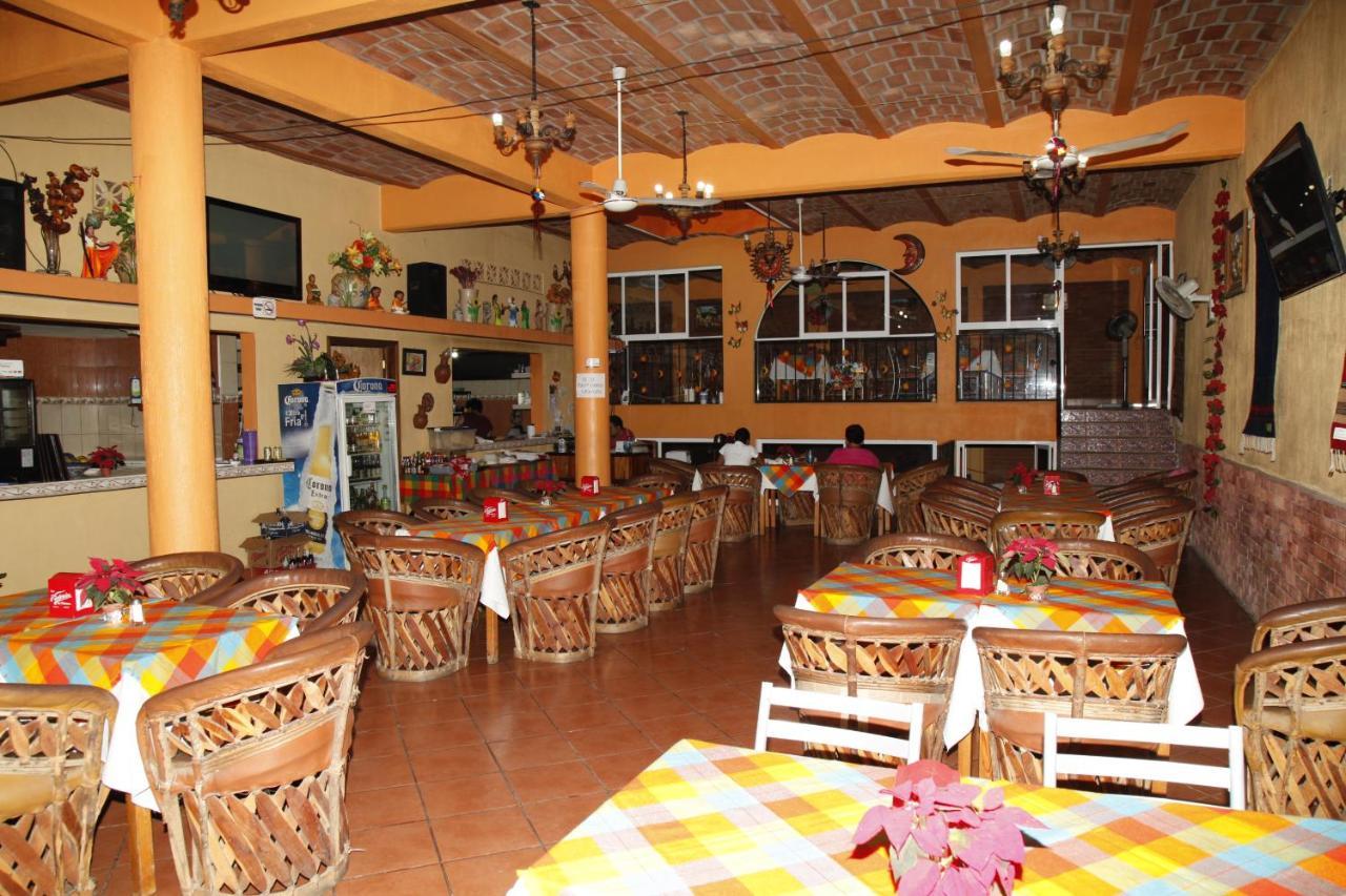 Hotel Casa De Huespedes Cielito Lindo à Santa Cruz Huatulco Extérieur photo