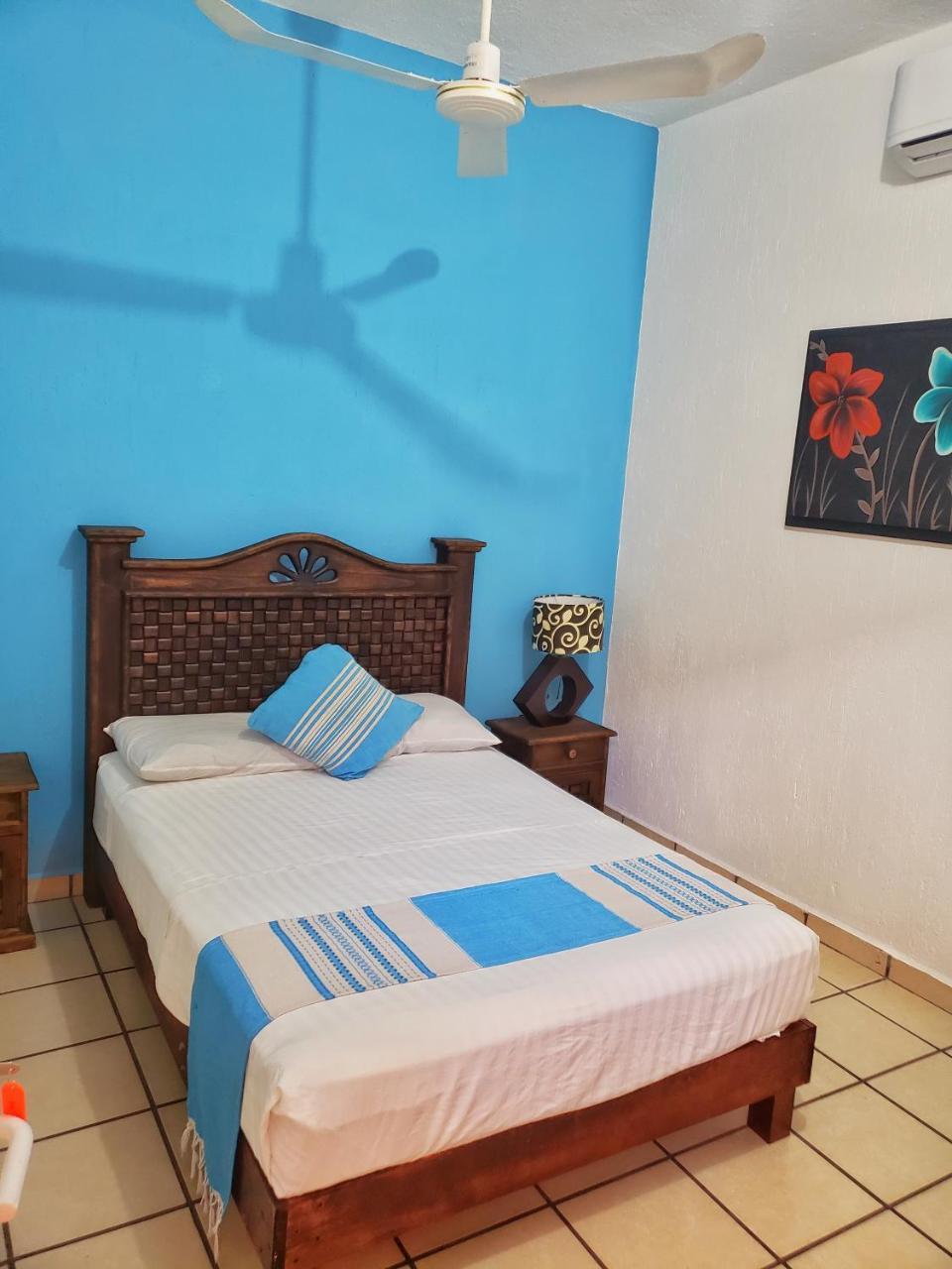 Hotel Casa De Huespedes Cielito Lindo à Santa Cruz Huatulco Extérieur photo