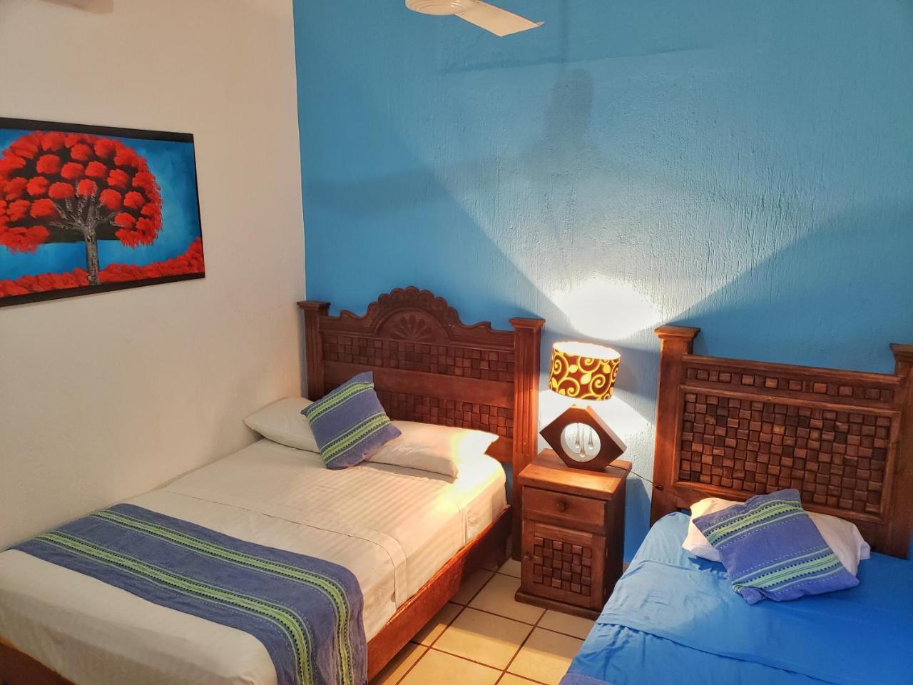 Hotel Casa De Huespedes Cielito Lindo à Santa Cruz Huatulco Extérieur photo